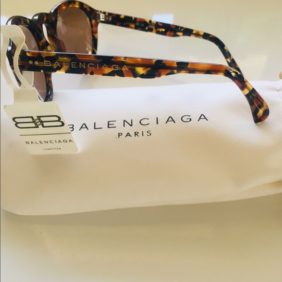 BALENCIAGA Vintage sunglasses Never used Flawless - Picture 4 of 8